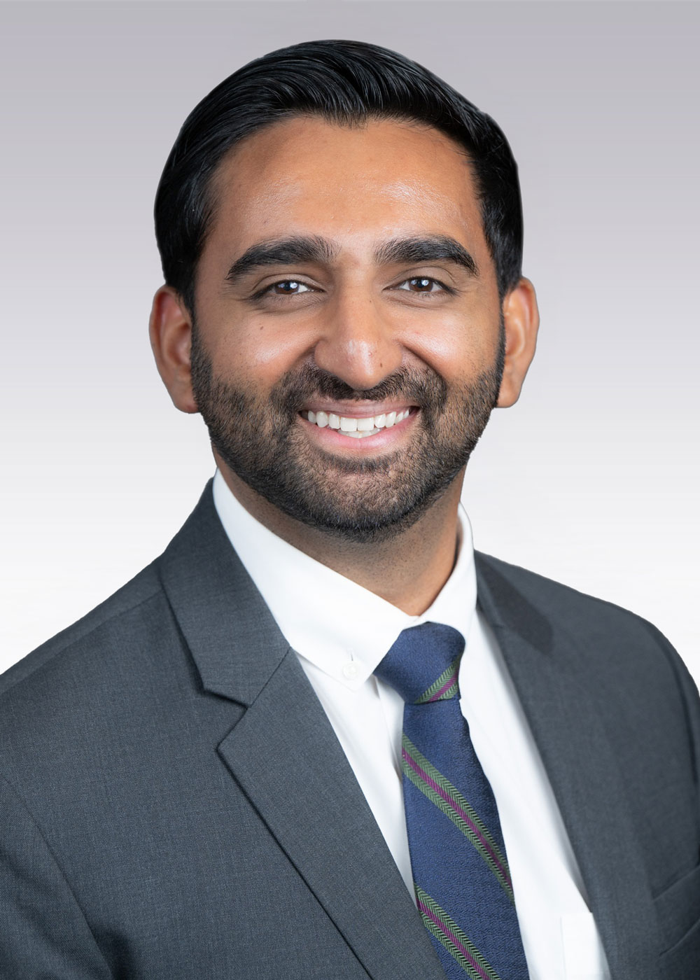 Headshot of retinal specialist Dr. Rahul Iyengar, MD.